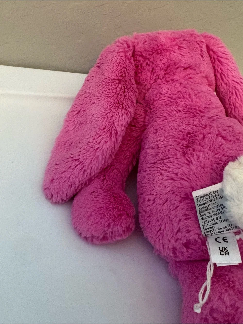 Jellycat bashful bunny hot pink medium 12 inch retired